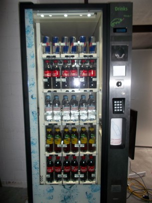 Getränkeautomat St. Tropez - Jg 2011 - Automatenprofi